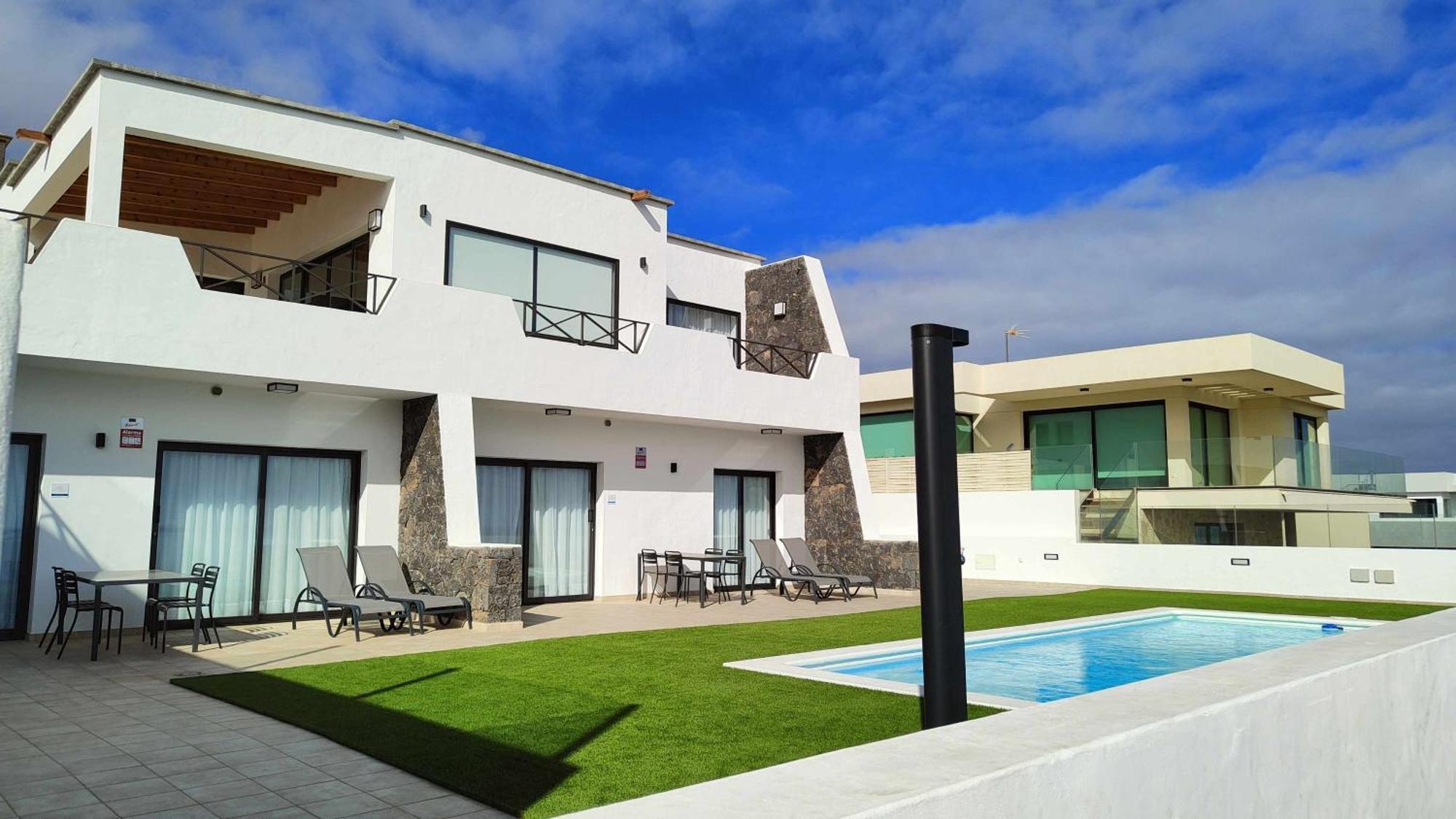 Seascape Heated Pool Air Con View Adult Only Apartment คอร์ราเลโฮ ภายนอก รูปภาพ